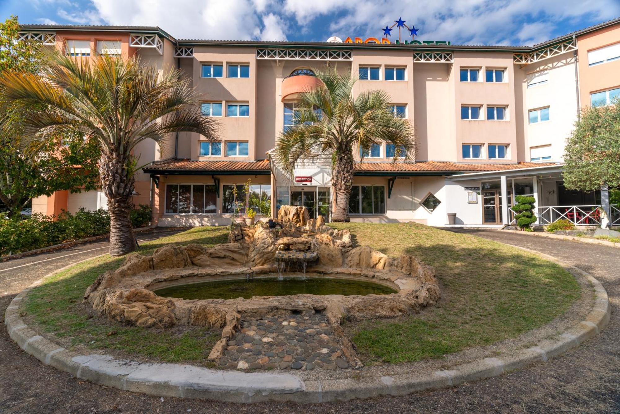 Abor Hotel, Mont De Marsan Saint-Pierre-du-Mont  المظهر الخارجي الصورة