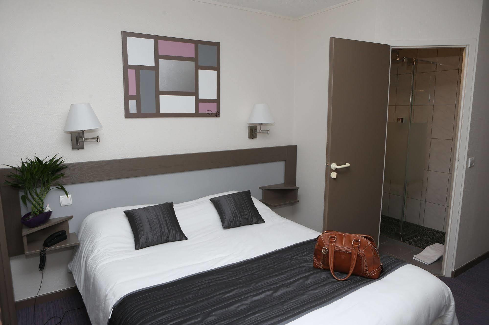 Abor Hotel, Mont De Marsan Saint-Pierre-du-Mont  المظهر الخارجي الصورة